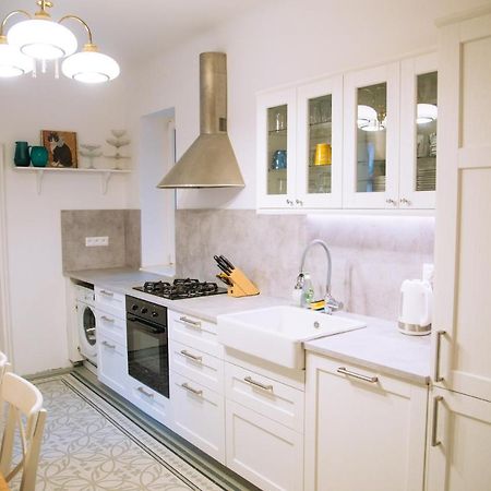 Velky 3-Izbovy Apartman Bratislava-Stare Mesto Exterior photo