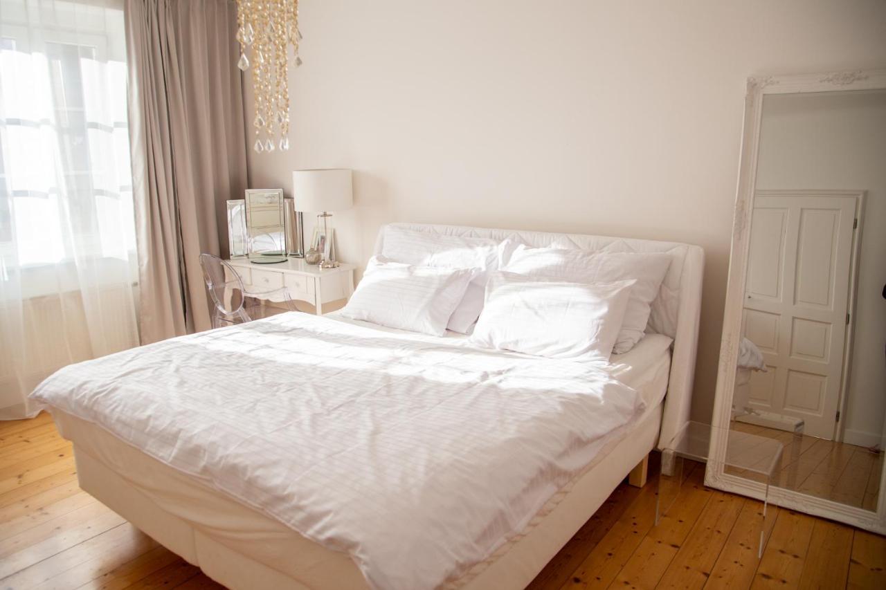 Velky 3-Izbovy Apartman Bratislava-Stare Mesto Exterior photo