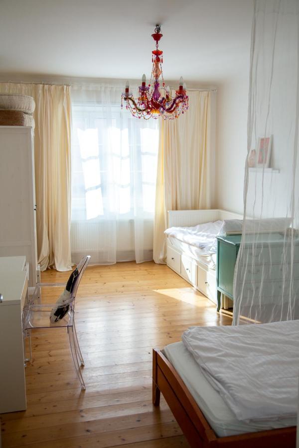 Velky 3-Izbovy Apartman Bratislava-Stare Mesto Exterior photo